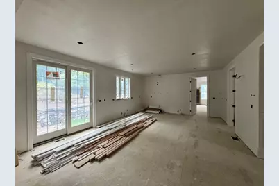 20 Shuttleworth, Dedham, MA 02026 - Photo 4