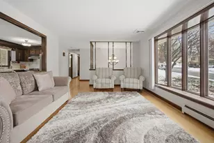 63 Helene St, Ludlow, MA 01056 - Photo 10