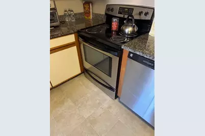 35 Prospect St #301, Woburn, MA 01801 - Photo 6