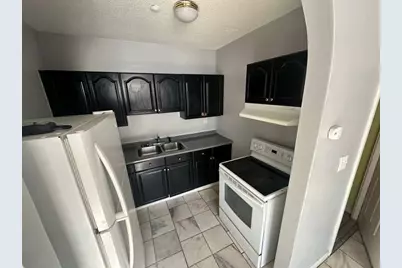 27 Willow St #A, Lawrence, MA 01841 - Photo 14