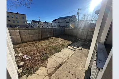 27 Willow St #A, Lawrence, MA 01841 - Photo 22