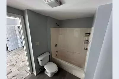 27 Willow St #A, Lawrence, MA 01841 - Photo 12