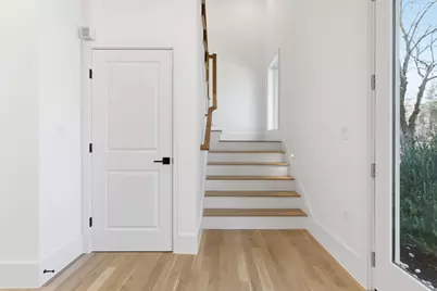 82 Louise Rd #82, Newton, MA 02467 - Photo 12