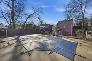 785 Dickinson St, Springfield, MA 01108 - Photo 28