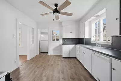 785 Dickinson St, Springfield, MA 01108 - Photo 8