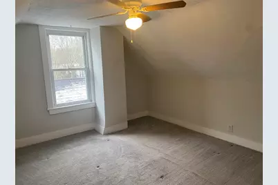 4 Coral #3, Millbury, MA 01527 - Photo 8