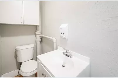 168 Lunenburg St, Fitchburg, MA 01420 - Photo 12
