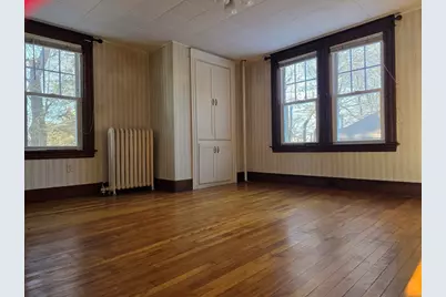 324-1/2 Chestnut St, Clinton, MA 01510 - Photo 8