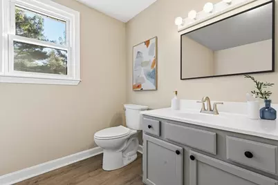 553 Union St, East Bridgewater, MA 02333 - Photo 10