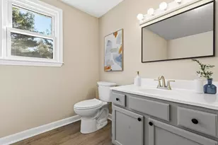 553 Union St, East Bridgewater, MA 02333 - Photo 10