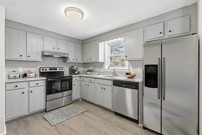 553 Union St, East Bridgewater, MA 02333 - Photo 4