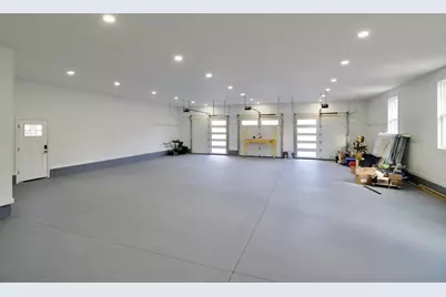 4 Mohawk St, Wilbraham, MA 01095 - Photo 4