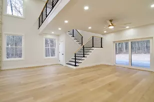 4 Mohawk St, Wilbraham, MA 01095 - Photo 10