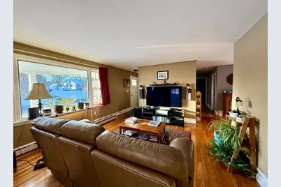 12 Holiday Dr, Fairhaven, MA 02719 - Photo 12