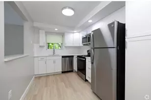 1 Stonehill, Stoneham, MA 02180 - Photo 4