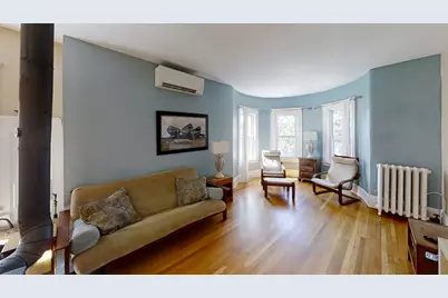 307 Tappan St #3, Brookline, MA 02445 - Photo 2