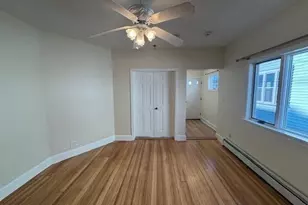 26 Avon, Everett, MA 02149 - Photo 4