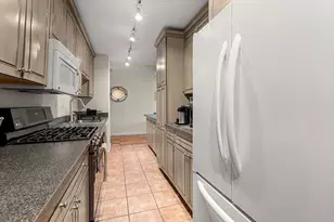 2 Hawthorne, Boston, MA 02114 - Photo 14