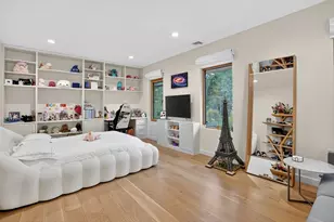 15 Myles Standish Rd, Weston, MA 02493 - Photo 20