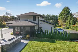 15 Myles Standish Rd, Weston, MA 02493 - Photo 4