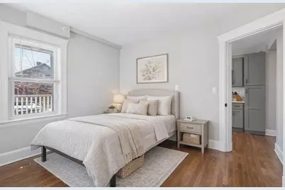 10 Centre Ave #6, Boston, MA 02124 - Photo 6
