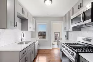 10 Centre Ave, Boston, MA 02124 - Photo 4