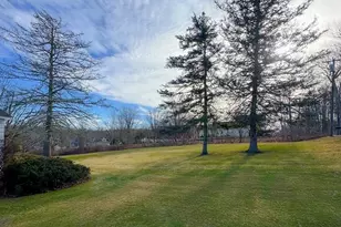 39 Prospect St, Auburn, MA 01501 - Photo 4