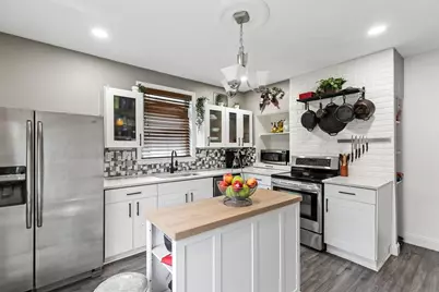 37 Sargents Court, Lynn, MA 01905 - Photo 6