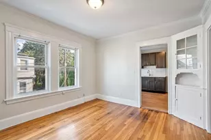 193 Florence St, Boston, MA 02131 - Photo 4
