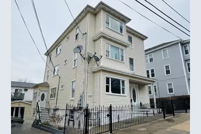 166 Bradford Ave #3, Fall River, MA 02721 - Photo 1