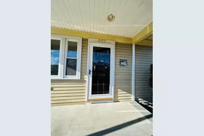 257 Lawrence St, New Bedford, MA 02745 - Photo 2