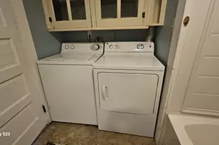 3 Woodland St, Northbridge, MA 01588 - Photo 8