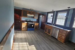 3 Woodland St, Northbridge, MA 01588 - Photo 4