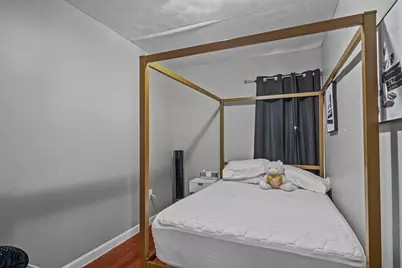 30 Brow St, Fall River, MA 02721 - Photo 6