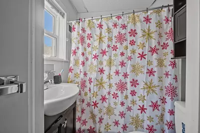 30 Brow St, Fall River, MA 02721 - Photo 8