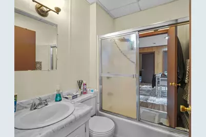 111 Park St, Fall River, MA 02721 - Photo 10