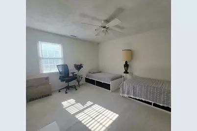 16 Jessica #B, Stoughton, MA 02072 - Photo 8