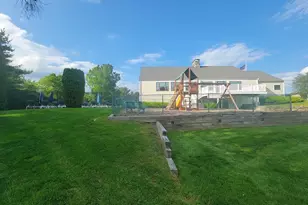 16 Jessica, Stoughton, MA 02072 - Photo 14