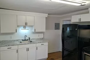 19 Sherwin St, Ware, MA 01082 - Photo 4