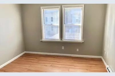 31-33 Aspen St, Ware, MA 01082 - Photo 4