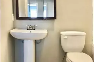 31-33 Aspen St, Ware, MA 01082 - Photo 6