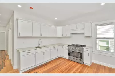 53 Woodford St #2, Boston, MA 02125 - Photo 2
