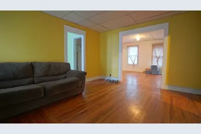 49 Upland St, Springfield, MA 01104 - Photo 4