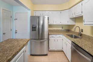 4975 Washington St, Boston, MA 02132 - Photo 6