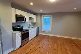 3-5 Locust, Amesbury, MA 01913 - Photo 8