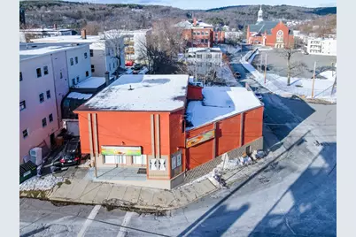 233 Daniels St, Fitchburg, MA 01420 - Photo 1