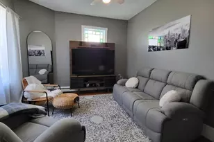 12 Watts St, Chelsea, MA 02150 - Photo 4