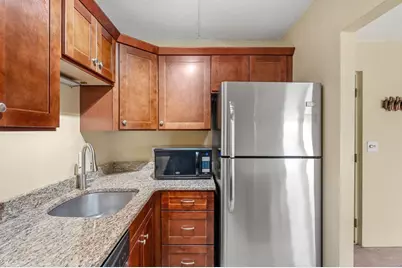 159 Franklin St #D2, Stoneham, MA 02180 - Photo 8