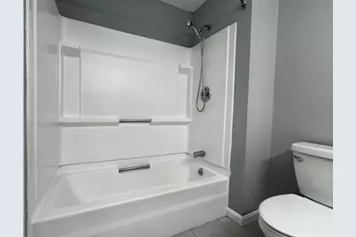 1515 Gorham St, Lowell, MA 01852 - Photo 20