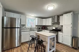 1515 Gorham St, Lowell, MA 01852 - Photo 4